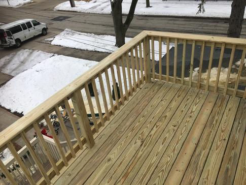 Elmhurst IL balcony 2021 A-Affordable Decks